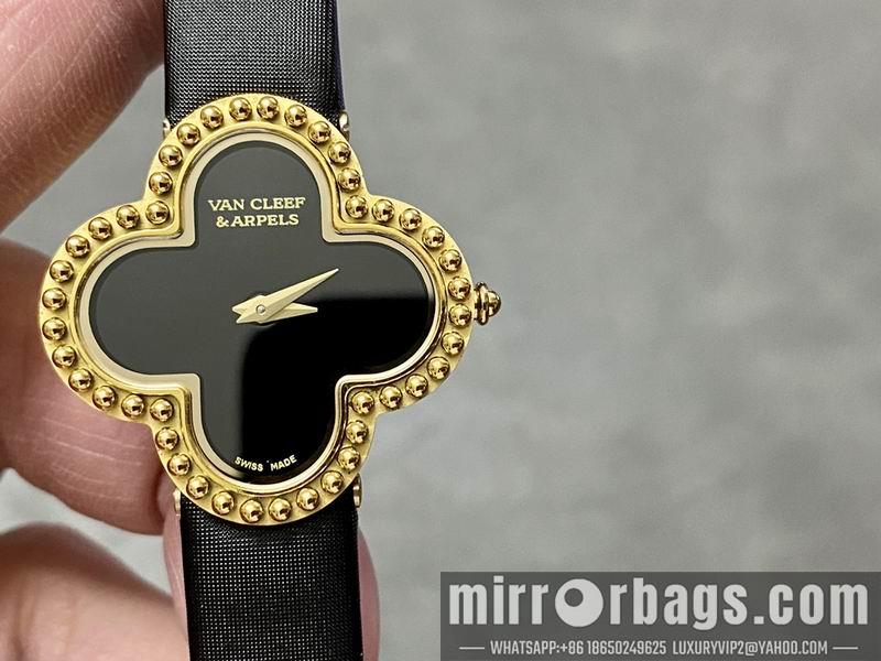 Van Cleef & Arpels 30mm 102410