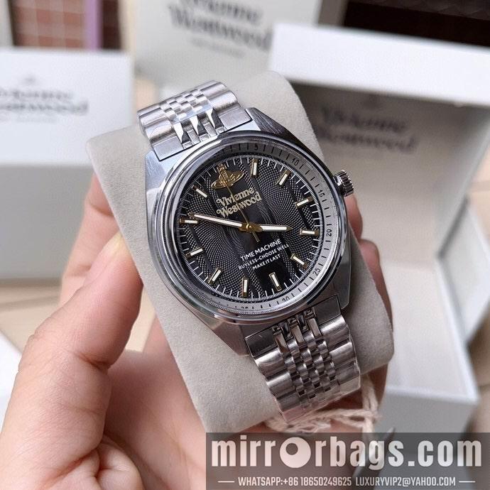 Vivienne Westwood 39mm 121815