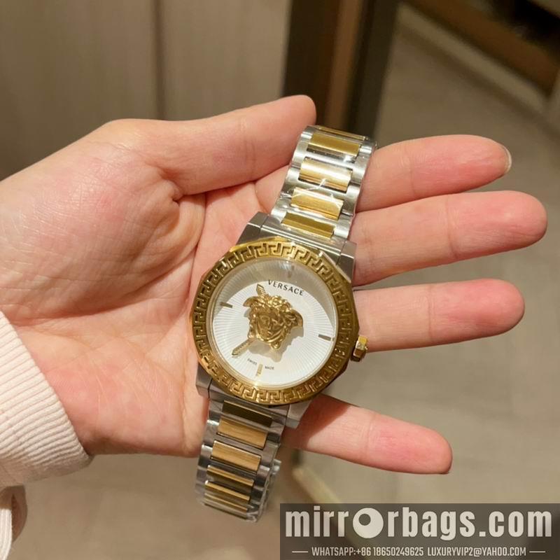 Versace 38mm 022322
