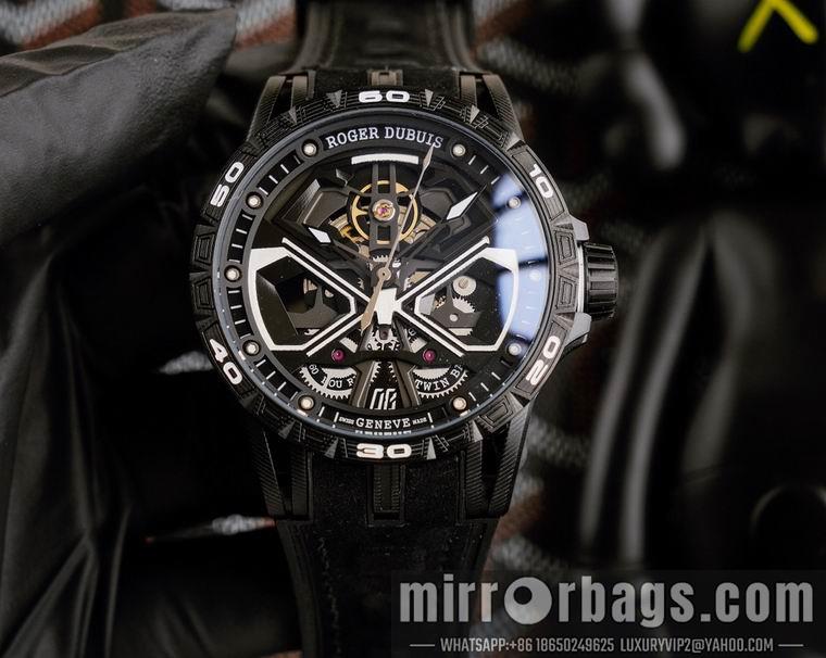 Roger Dubuis 46mm M05