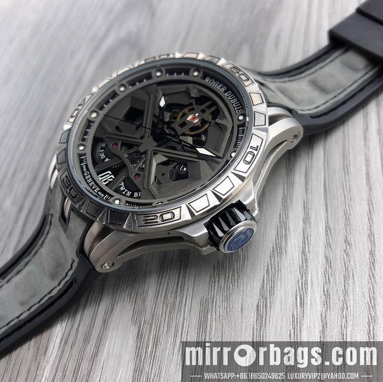 Roger Dubuis men 47X13mm M03