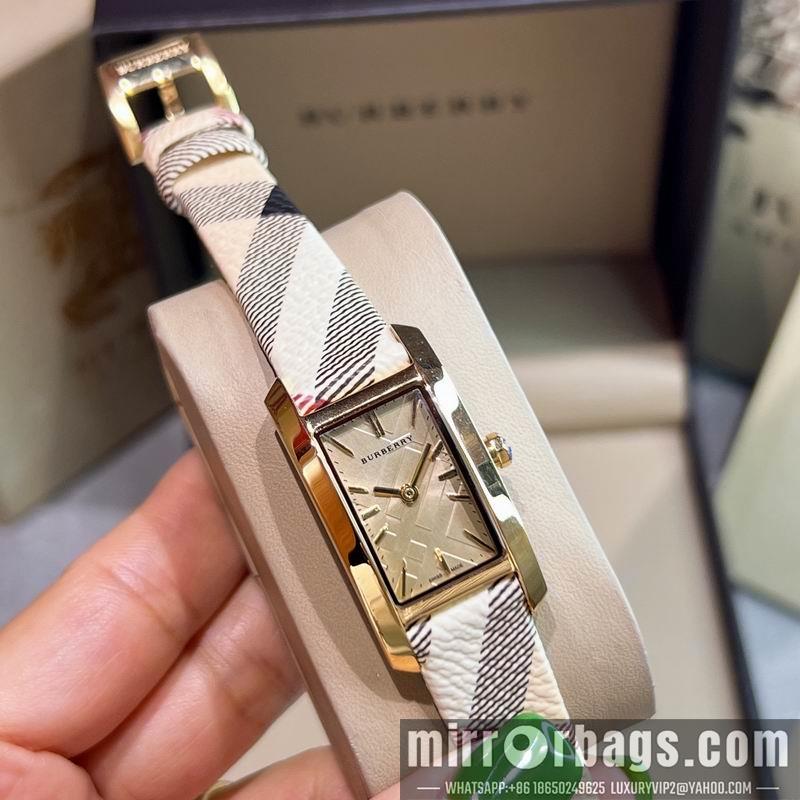 Burberry 19X30mm 060320