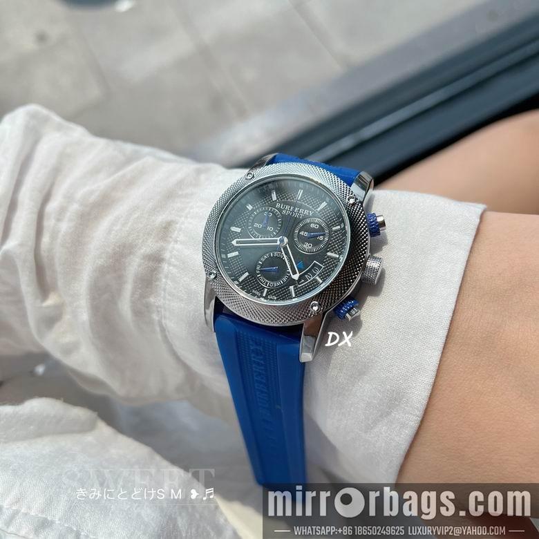 Burberry S M 10nms13