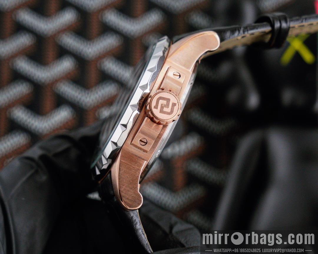 Roger Dubuis watch M08