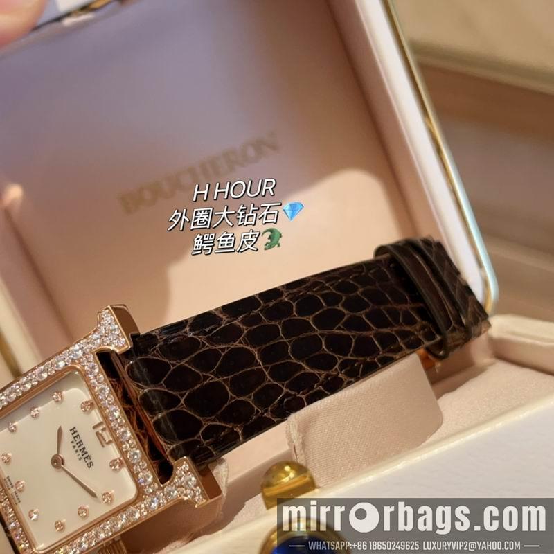 Hermes 26X26mm 022359
