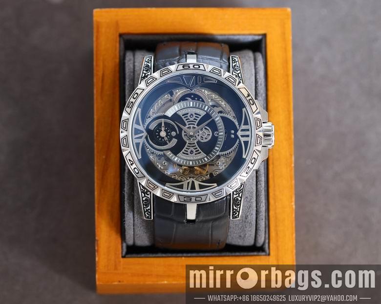 Roger Dubuis watch M17