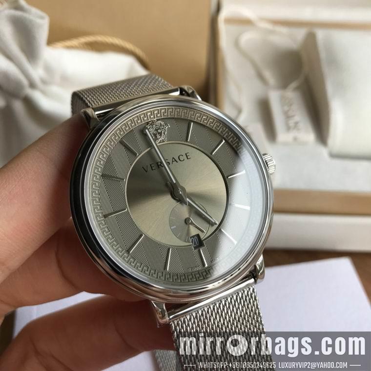 Versace men 42mm M04