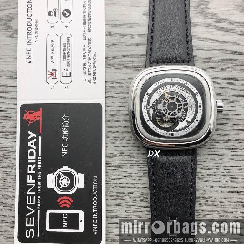 Seven Friday 47x47mm 2nms16