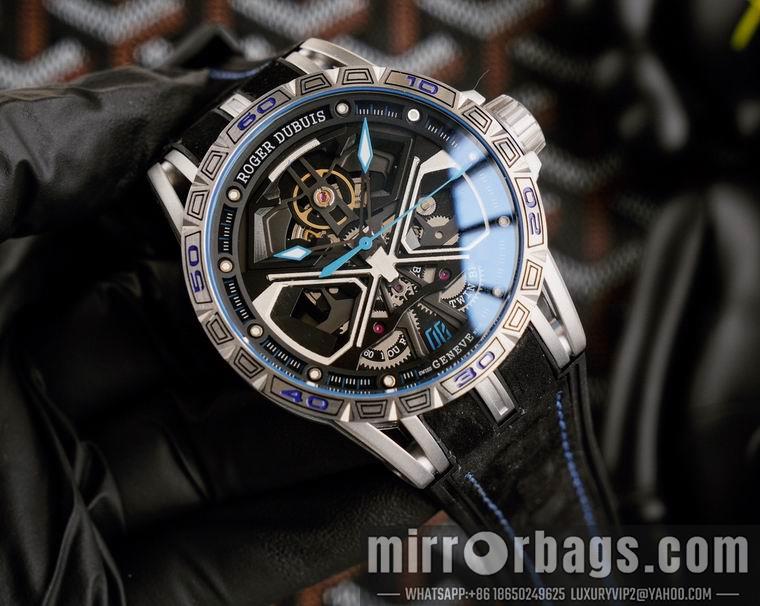 Roger Dubuis 46mm M05