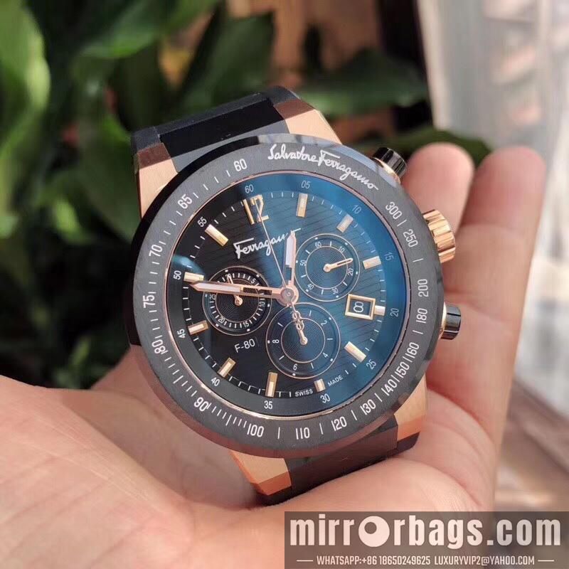 Ferragamo 43mm 032444