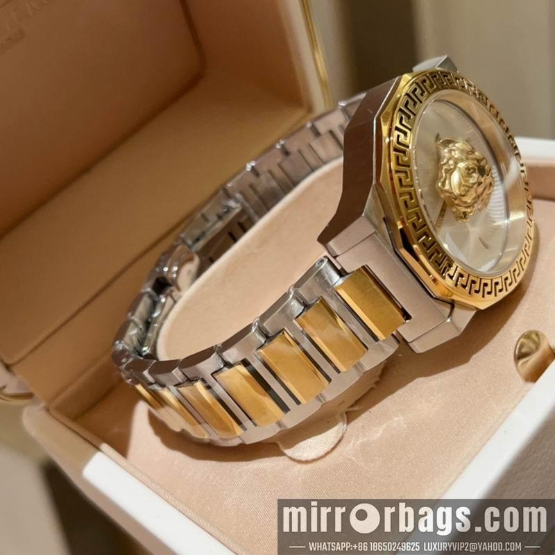 Versace 38mm 022322
