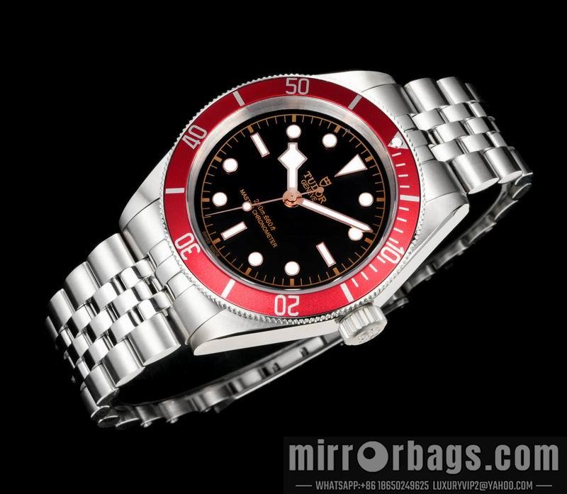 Tudor 41mm 022113
