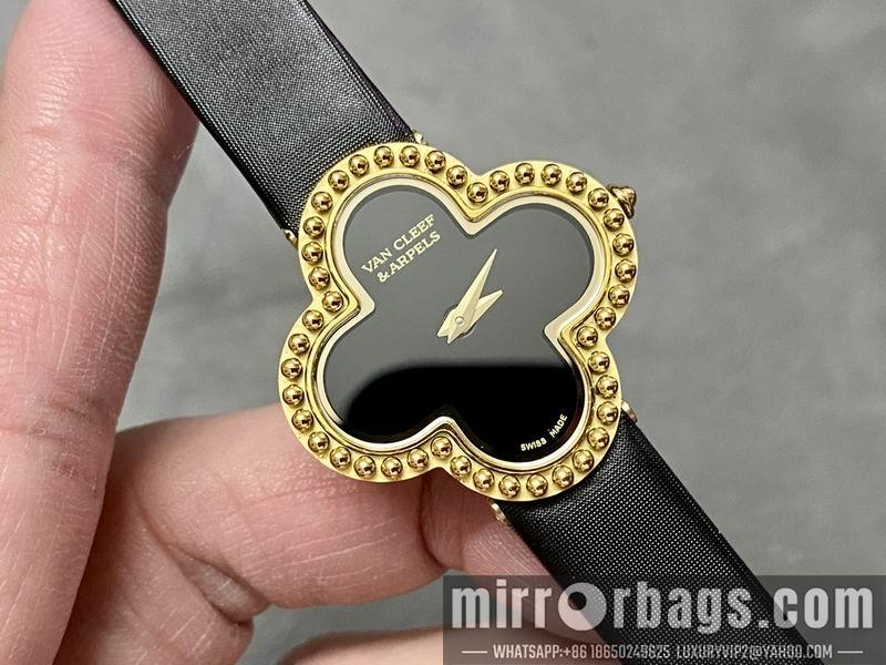Van Cleef & Arpels 30mm 102410