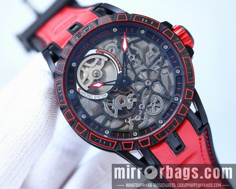 Roger Dubuis men 45mm M10