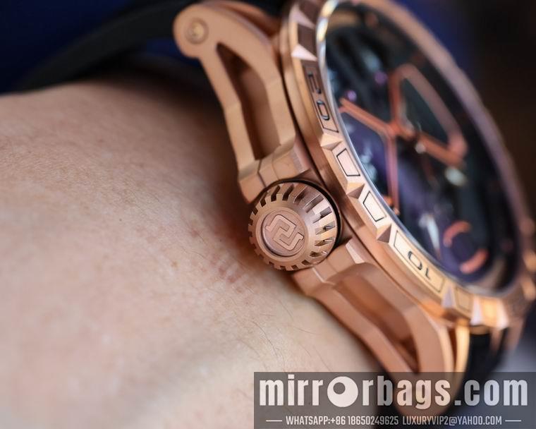 Roger Dubuis men 45mm M01