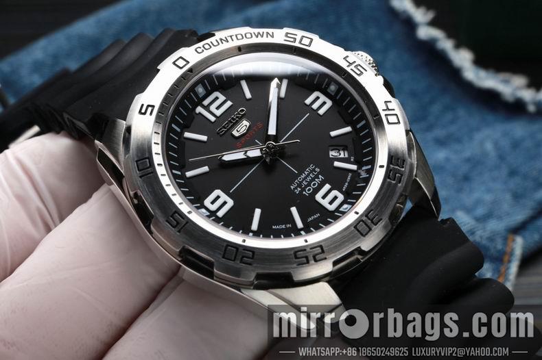 Seiko men 43.3X13mm 092102