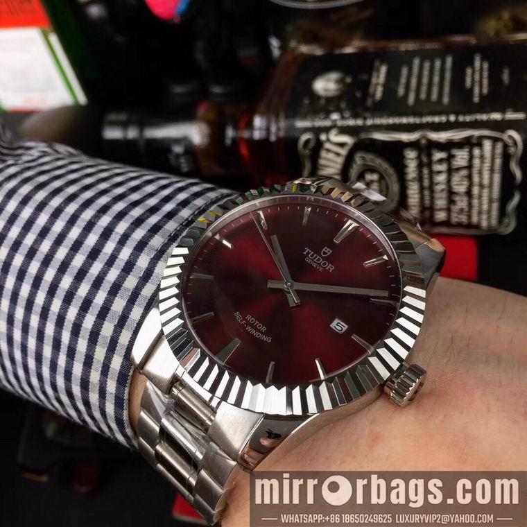 Tudor men 40mm M03