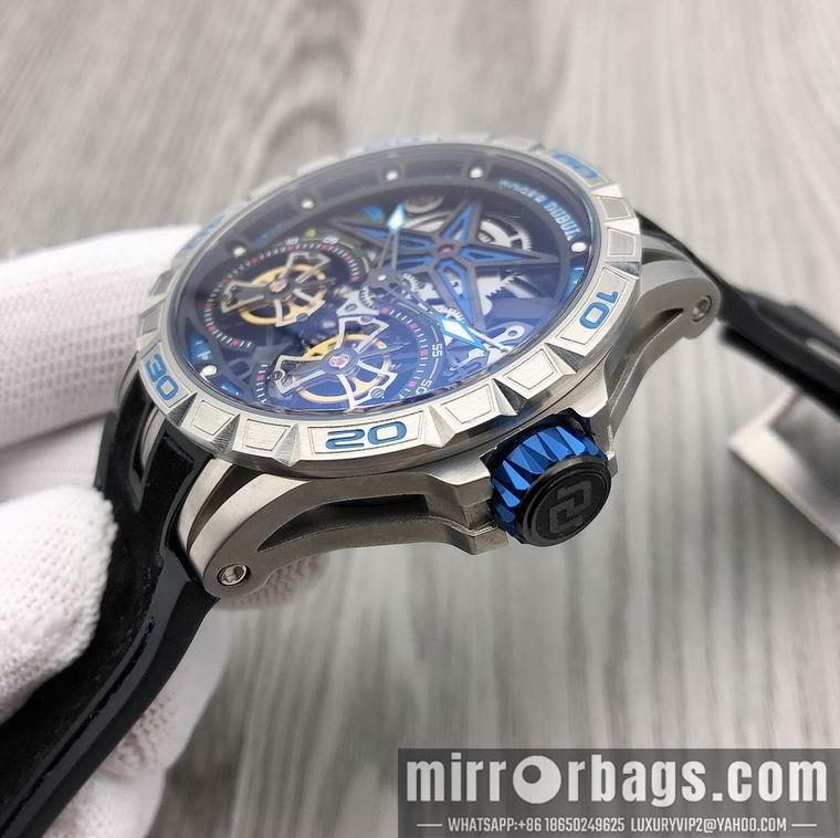 Roger Dubuis men 47X13mm M02