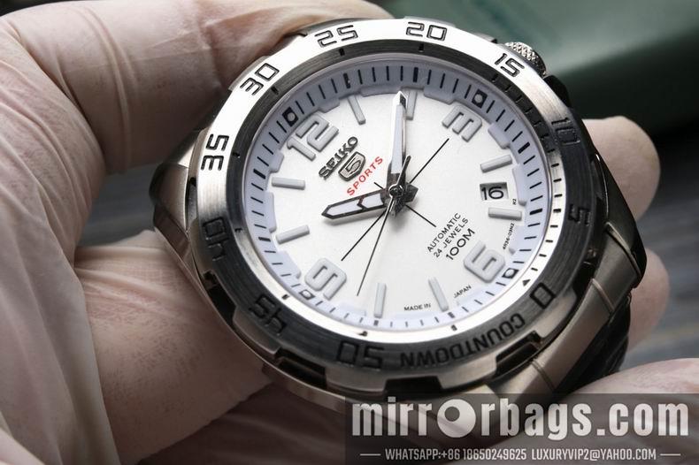 Seiko men 43.3X13mm 092105