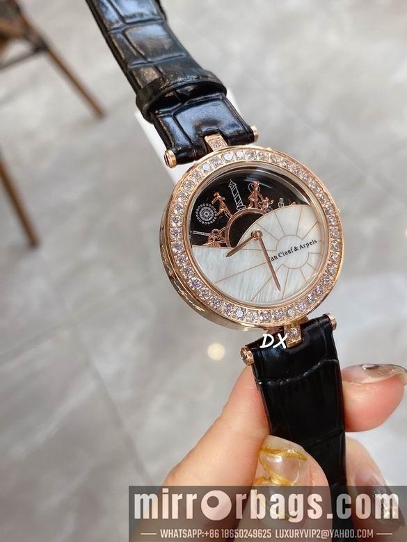 Van Cleef & Arpels 30x10mm 2nms17