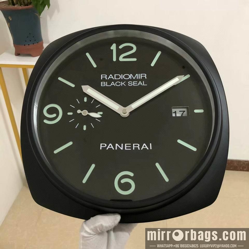 Panerai clock 0403