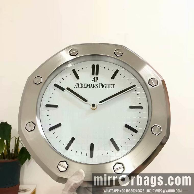 Audemars Piguet Watch Clock mb 0403