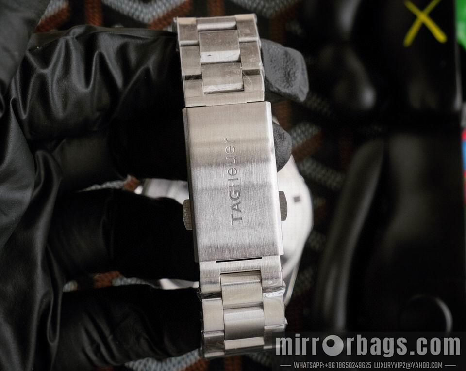 TAG Heuer watch 111001