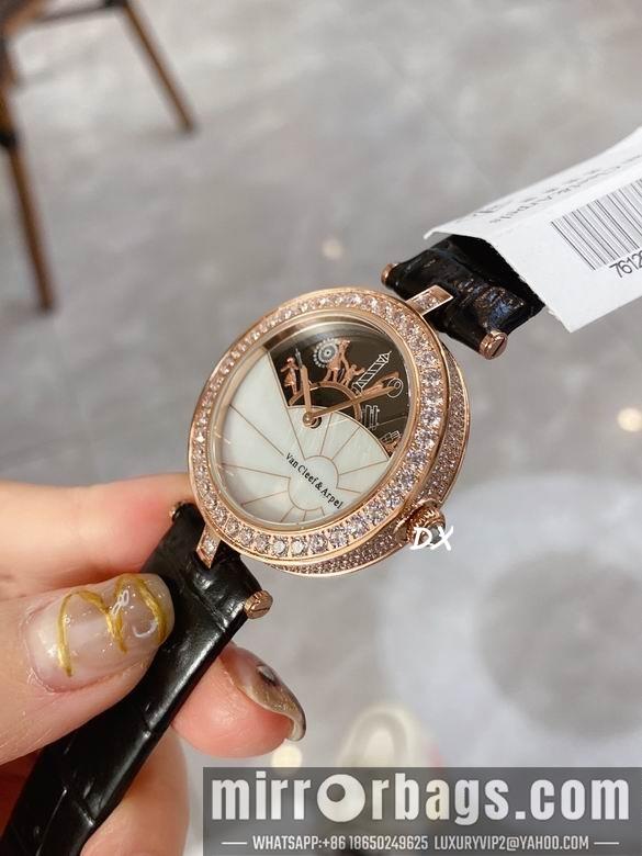 Van Cleef & Arpels 30x10mm 2nms17