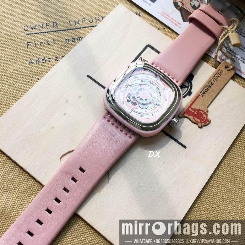 Seven Friday 47x47mm 8nms59