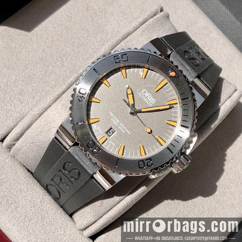 Oris 43mm 102218