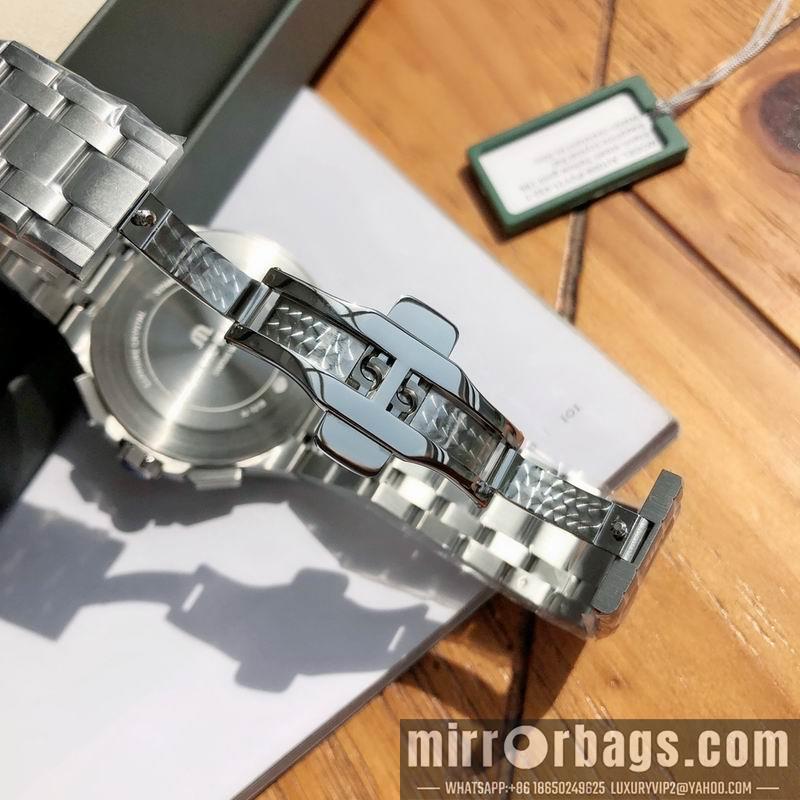 Maurice Lacroix 42mm 102251
