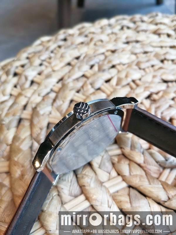 Burberry 42mm 080658