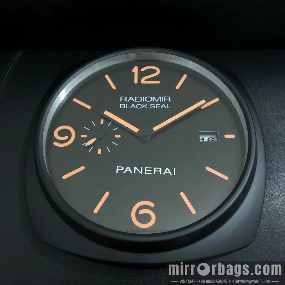 Panerai clock 0403