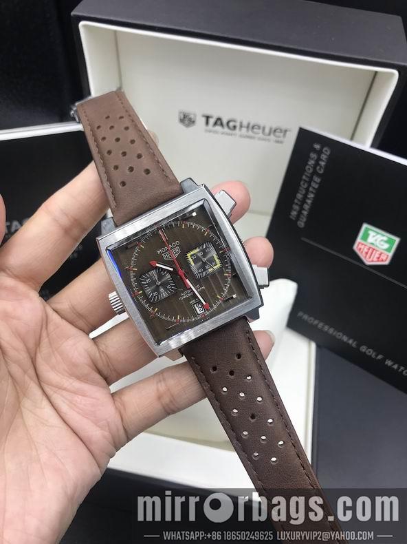 Tag Heuer watch M40
