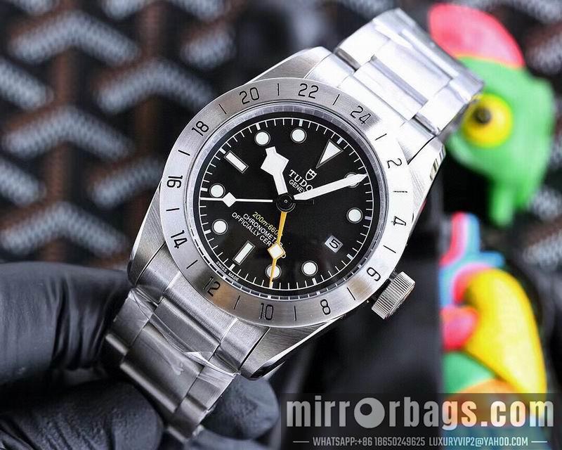 Tudor 42mm 031768