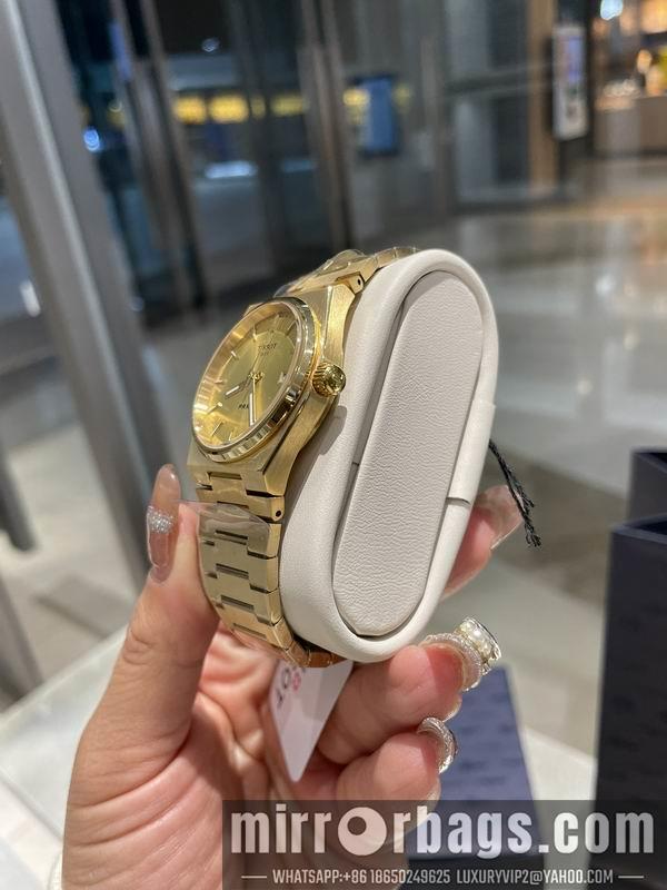 Tissot man 40mm woman 35mm 031724