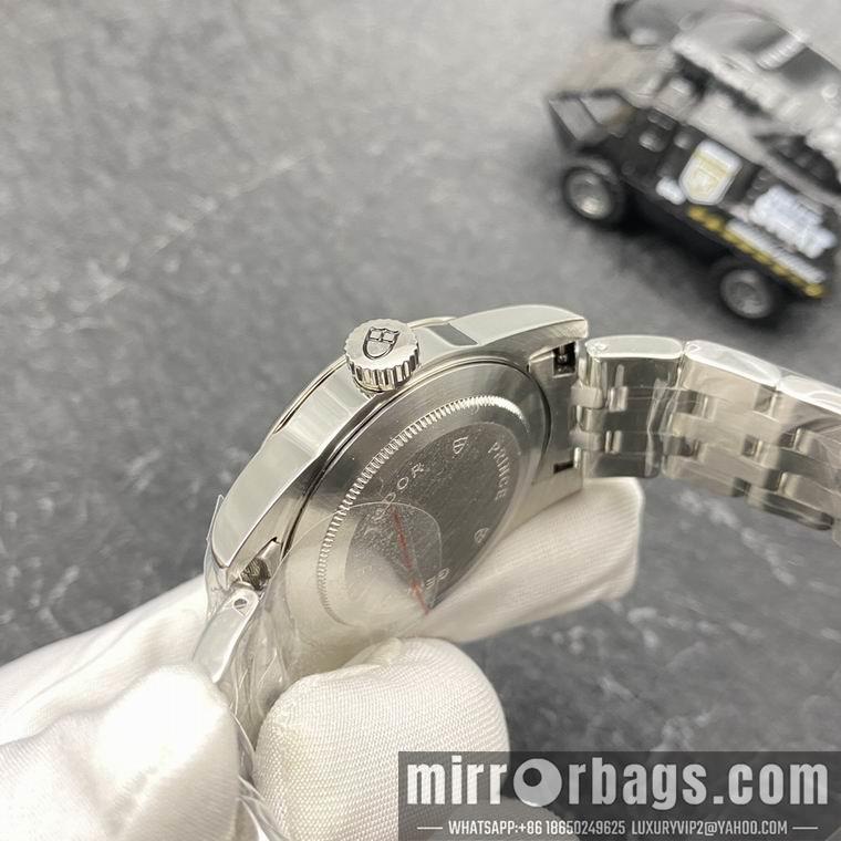 Tudor men 40mm M08