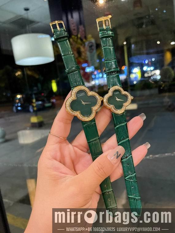 Van Cleef Arpels watch 04