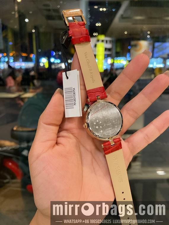 Van Cleef Arpels watch 01