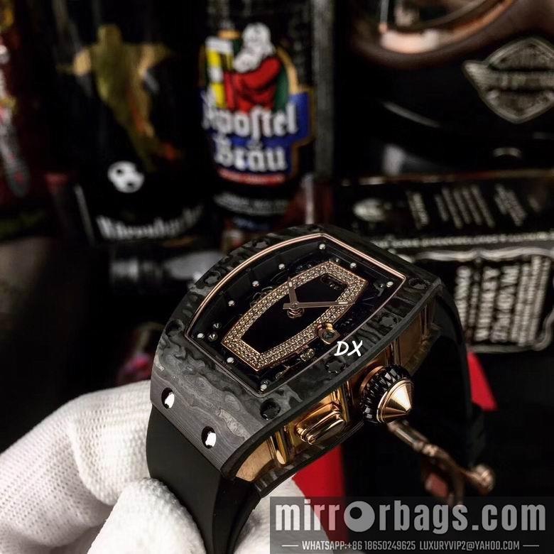 Richard Mille 45x31x12mm 2nms17