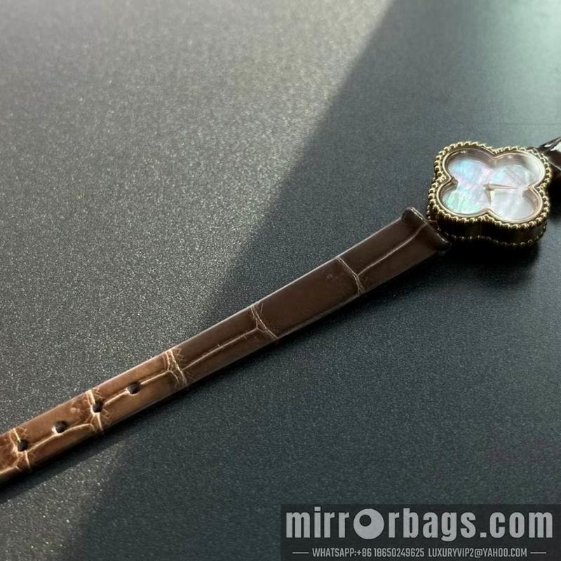 Van Cleef & Arpels watch 022428