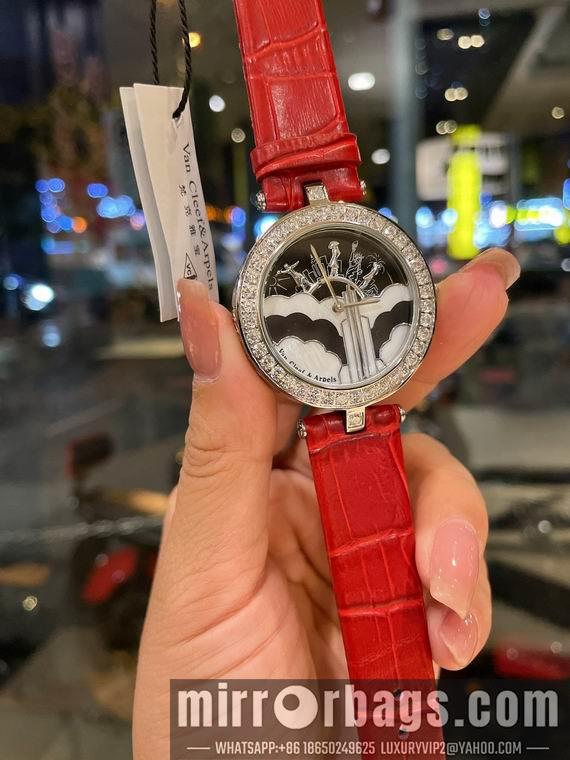Van Cleef Arpels watch 01