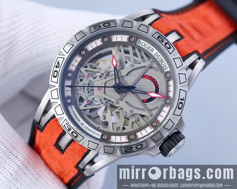 Roger Dubuis watch M18