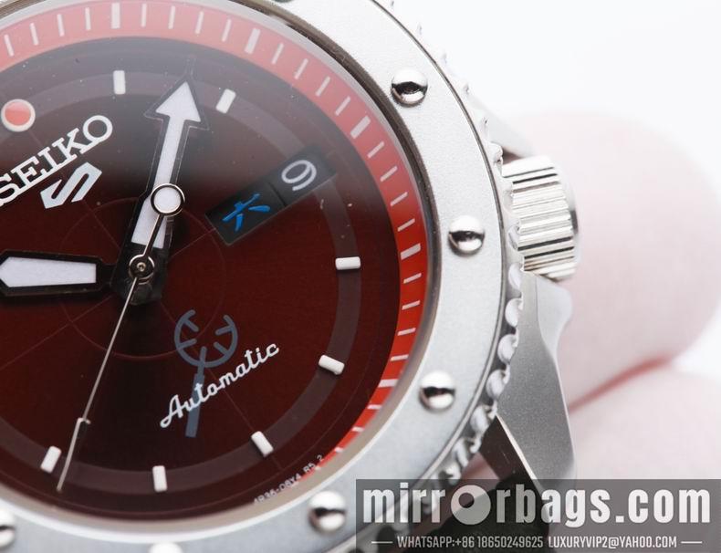 Seiko 42.5X13.4mm 092104