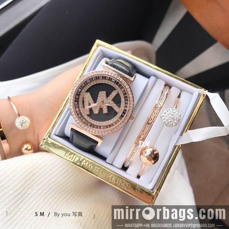 Michael Kors S M 2nms27