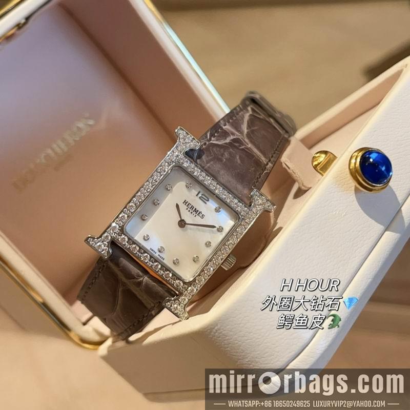 Hermes 26X26mm 022359