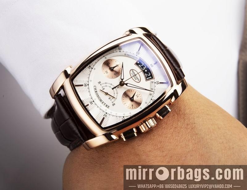 Parmigigiani 45X37mm 082911