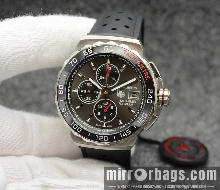 Tag heuer men watch M04