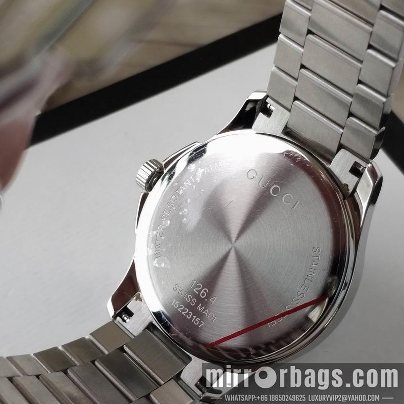 Gucci watch 080644