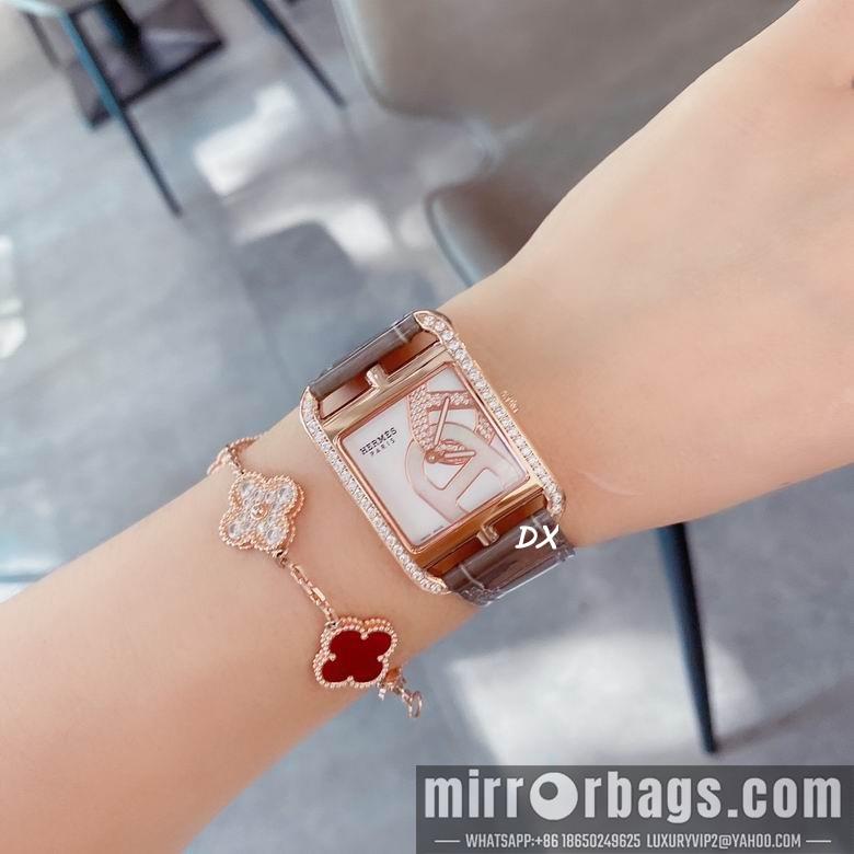 Hermes 29x29mm 2nms38